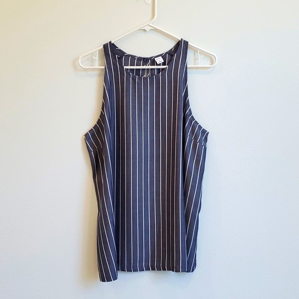 Old Navy Women's Sleeveless Top, L